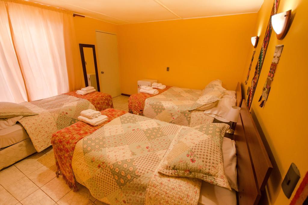 Hostal Kirckir San Pedro de Atacama Rum bild